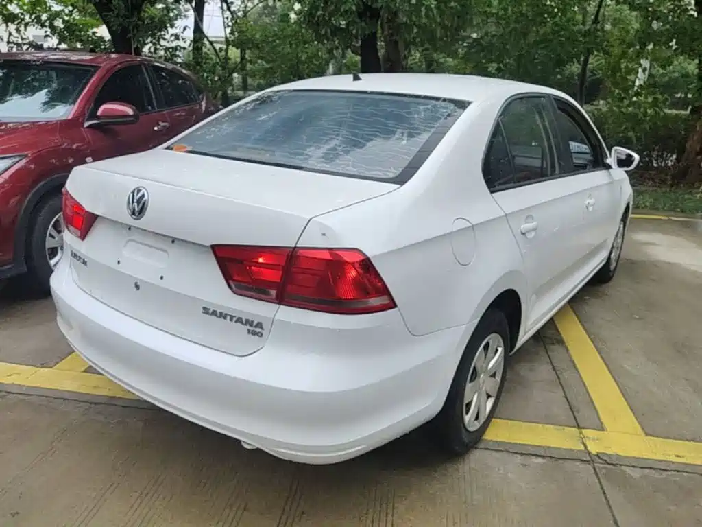 Volkswagen Santana — миниатюра 7