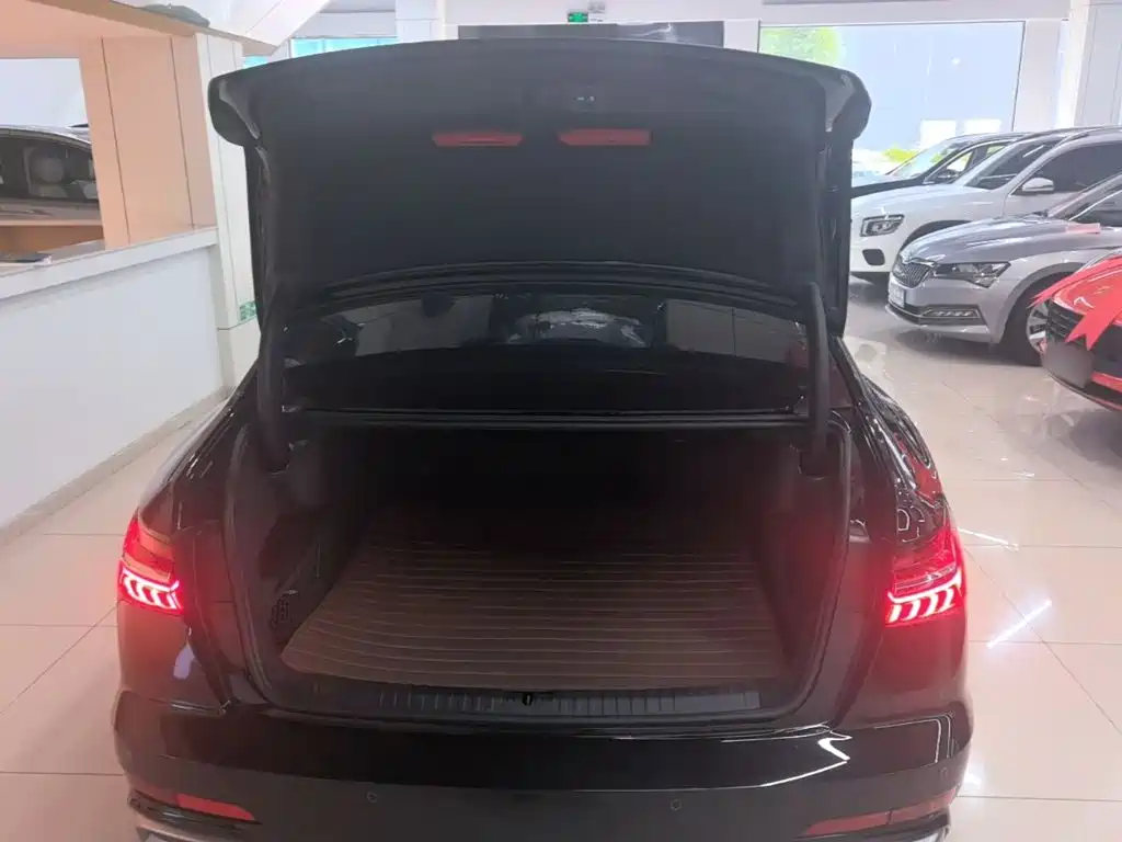 Audi A6L — миниатюра 19