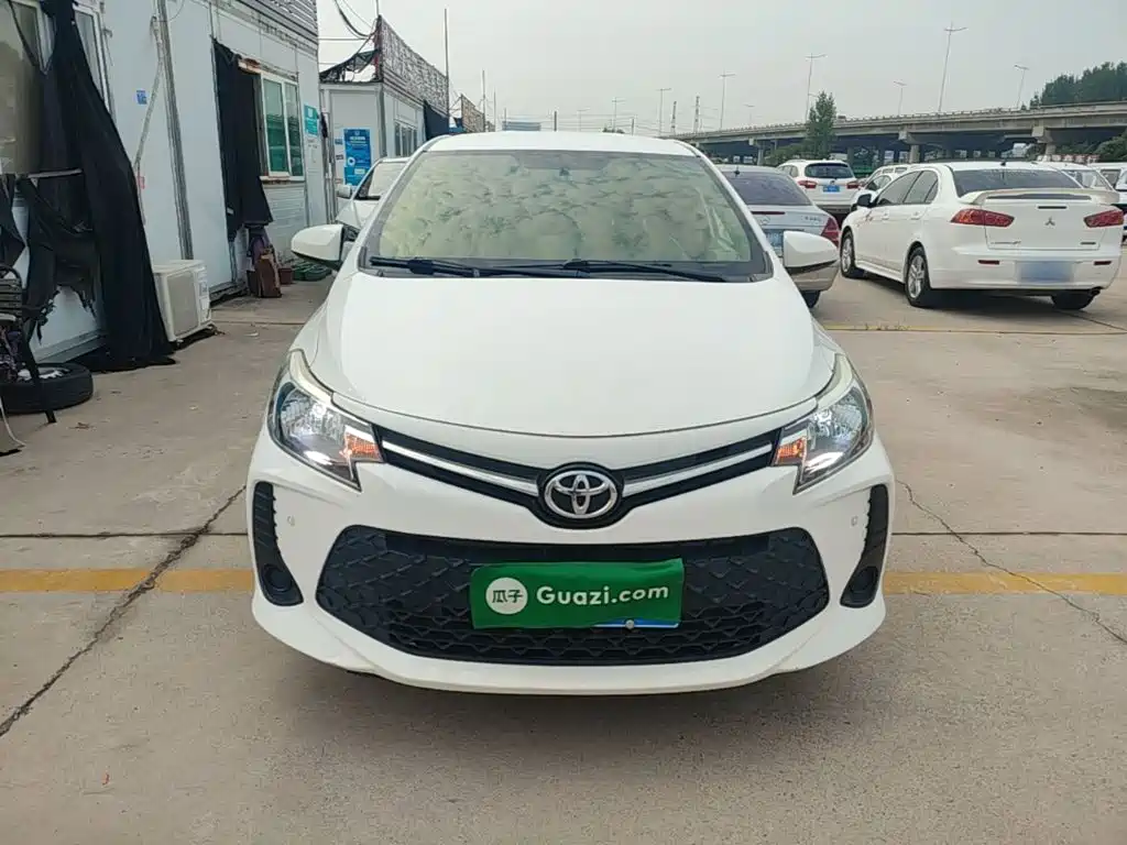 Toyota Vios FS — миниатюра 3