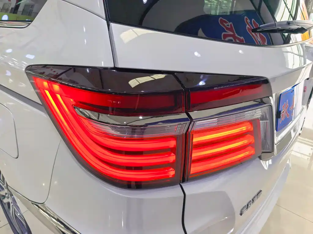 Honda Elysion 2019 — фото 21