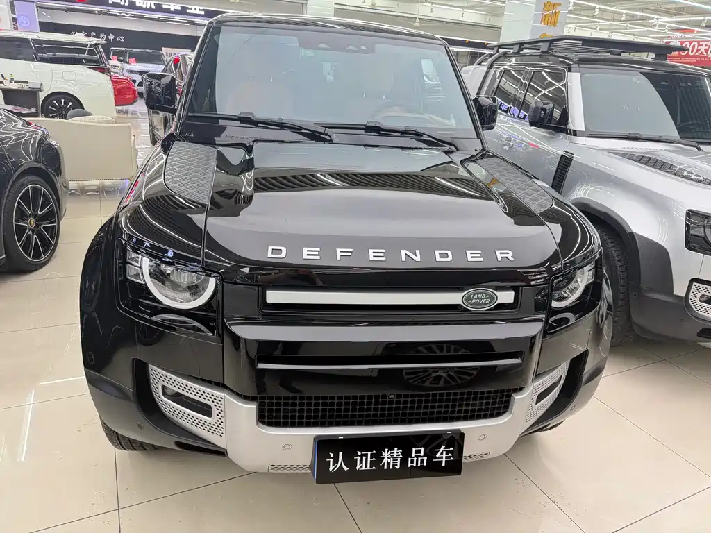 Land Rover Land Rover Defender 2024 90 2.0T P300 S