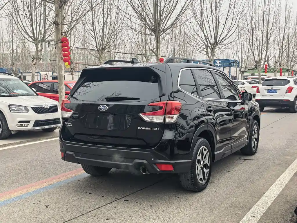 SUBARU FORESTER