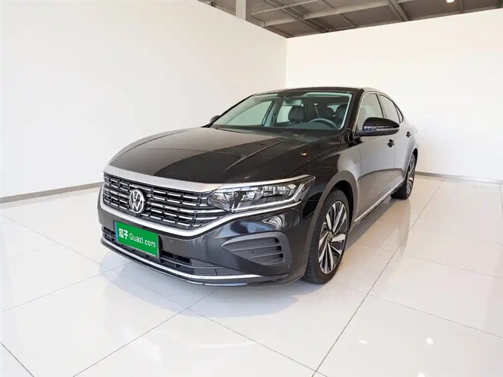 Volkswagen Passat 2024