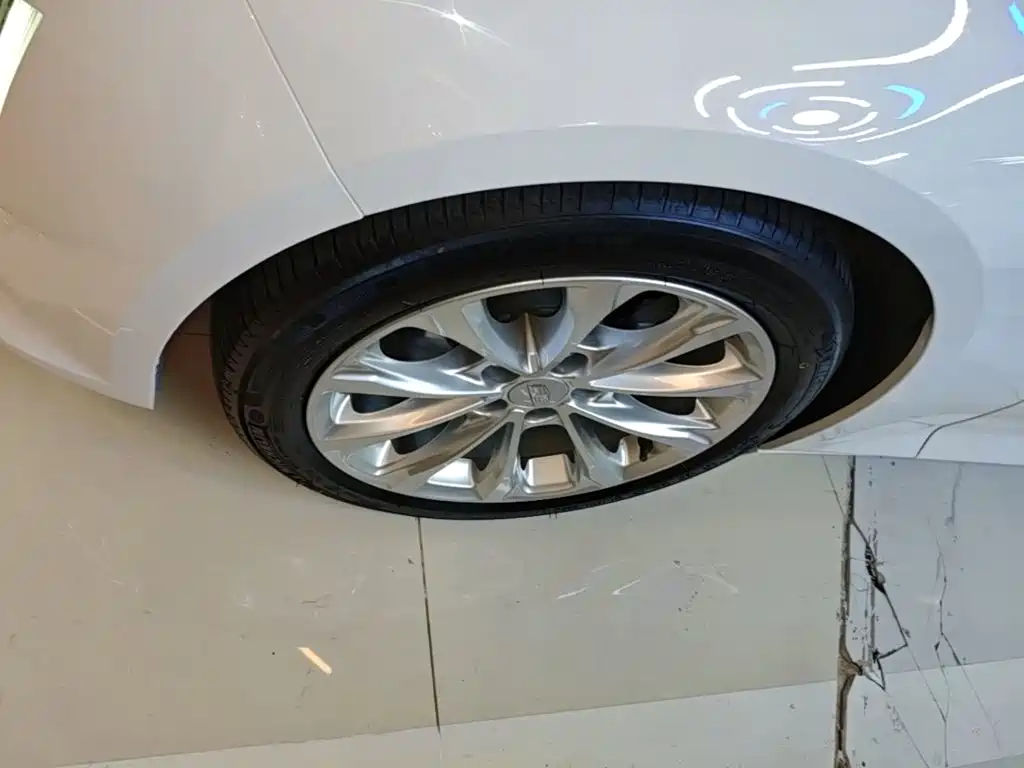 Cadillac CT5 — миниатюра 23