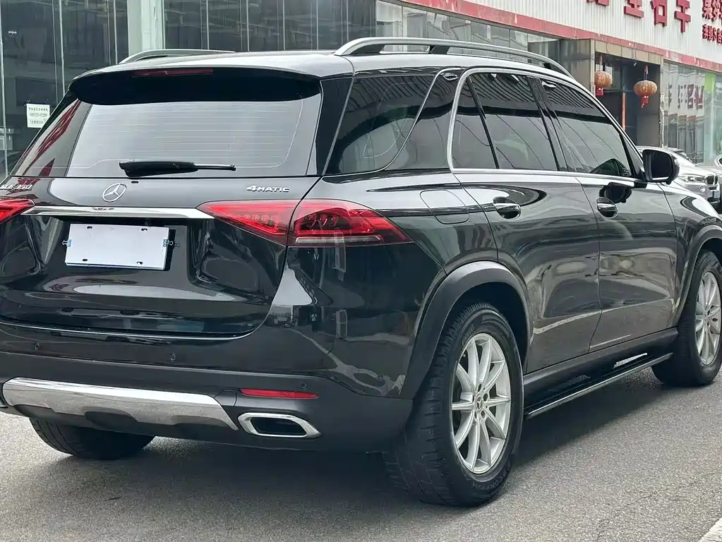 Mercedes-Benz GLE (Import) — миниатюра 10