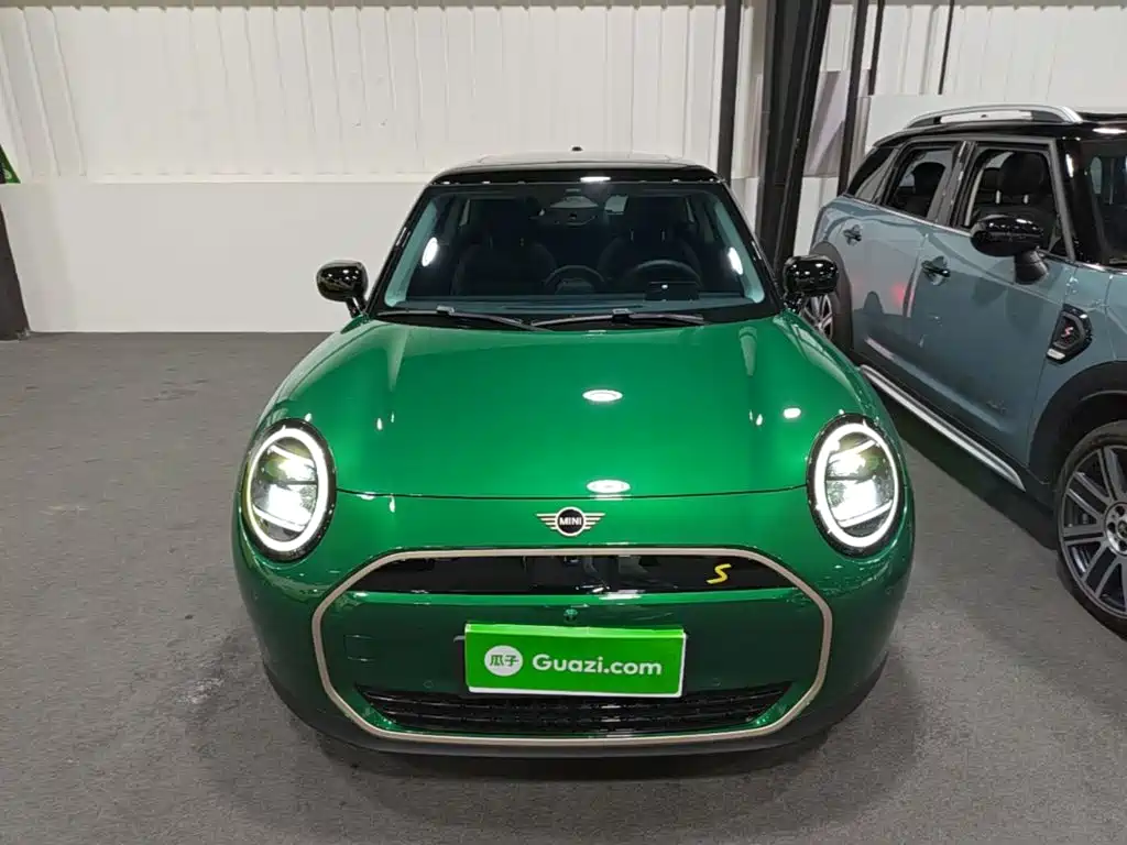 MINI MINI COOPER EV — миниатюра 3