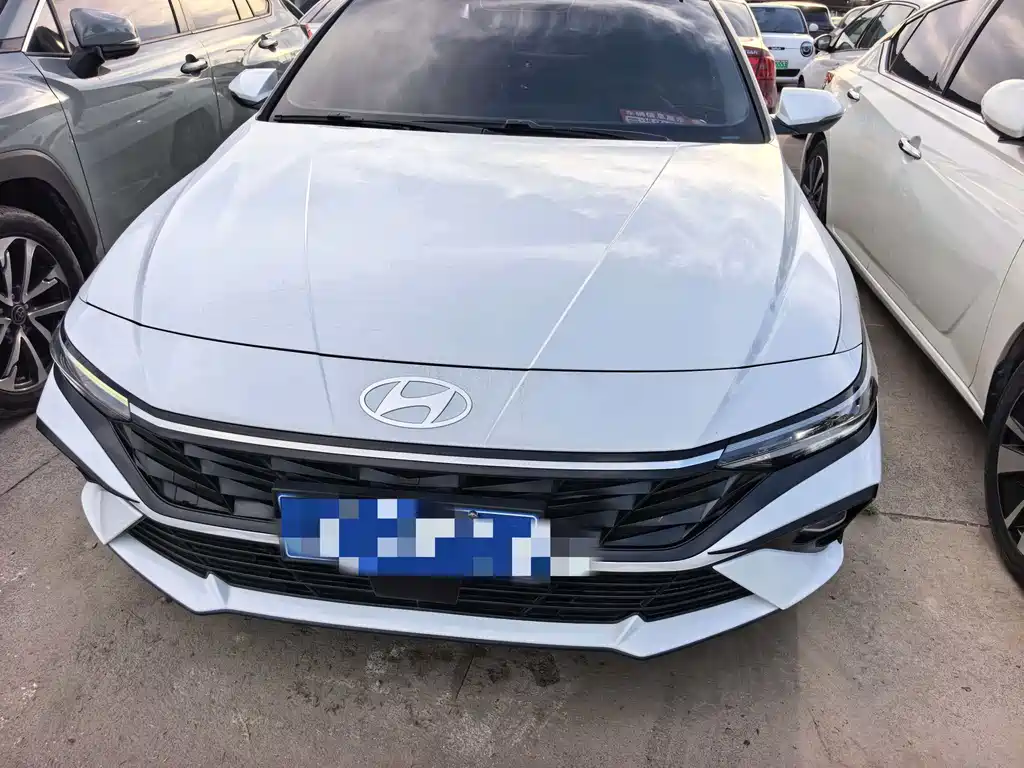 Hyundai Elantra 2023 1.5L CVT GLX Elite