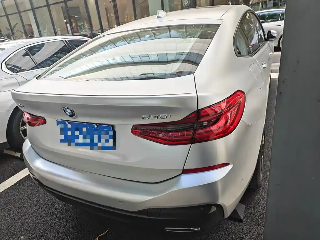 BMW 6 Series GT — миниатюра 9