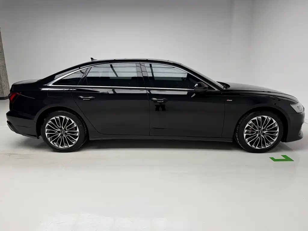 Audi A6L New Energy 55 TFSI e quattro, фото 7