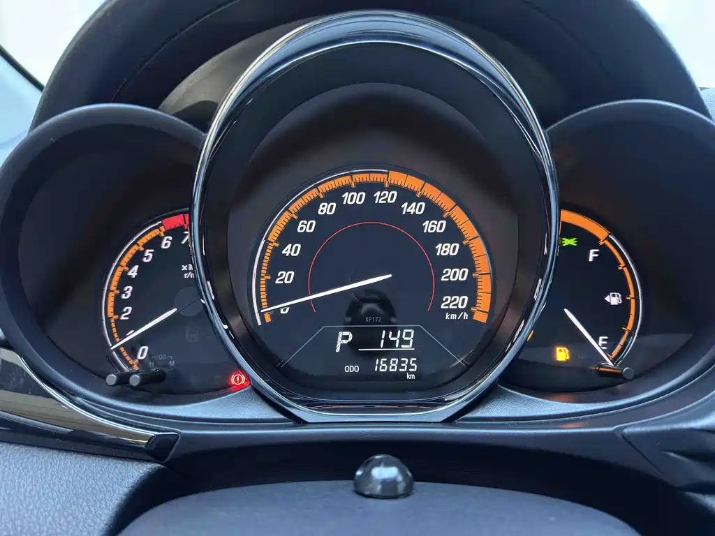 TOYOTA YARIS L ZHIXUAN