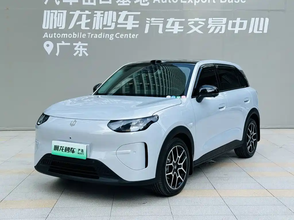 Leapmotor Leapmotor A10 — миниатюра 15