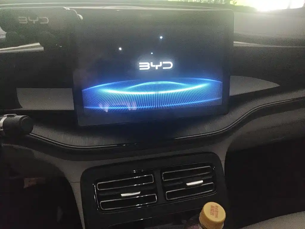 BYD Qin PLUS — миниатюра 9