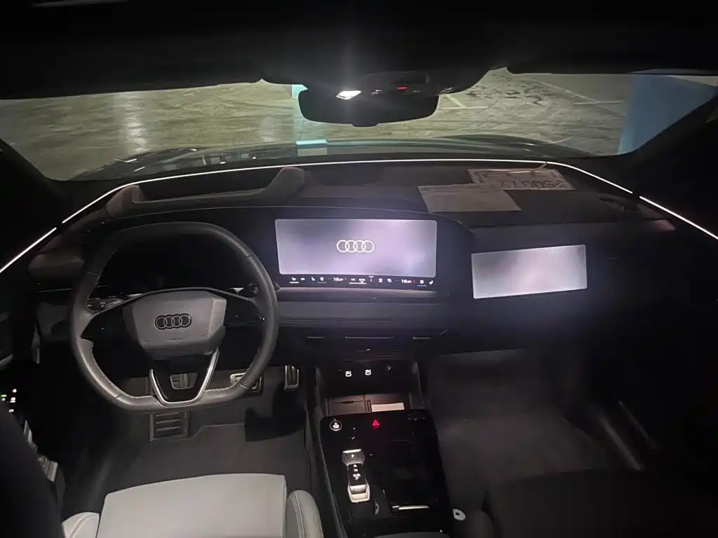 Audi Q6L e-tron — миниатюра 4