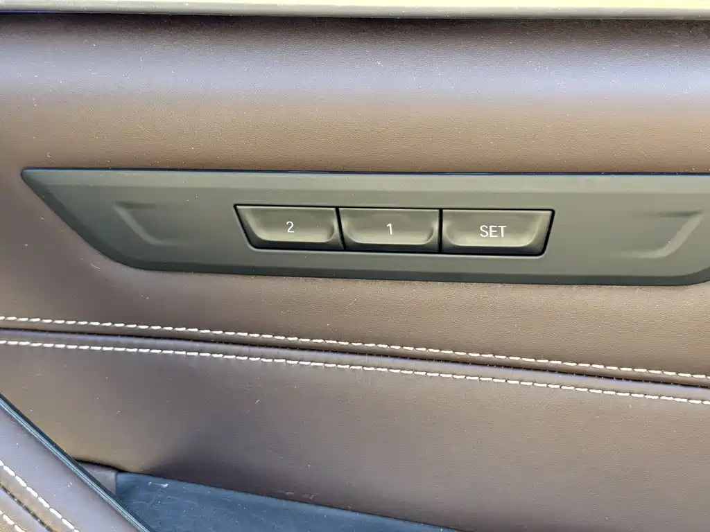 BMW 5 SERIES NEW ENERGY