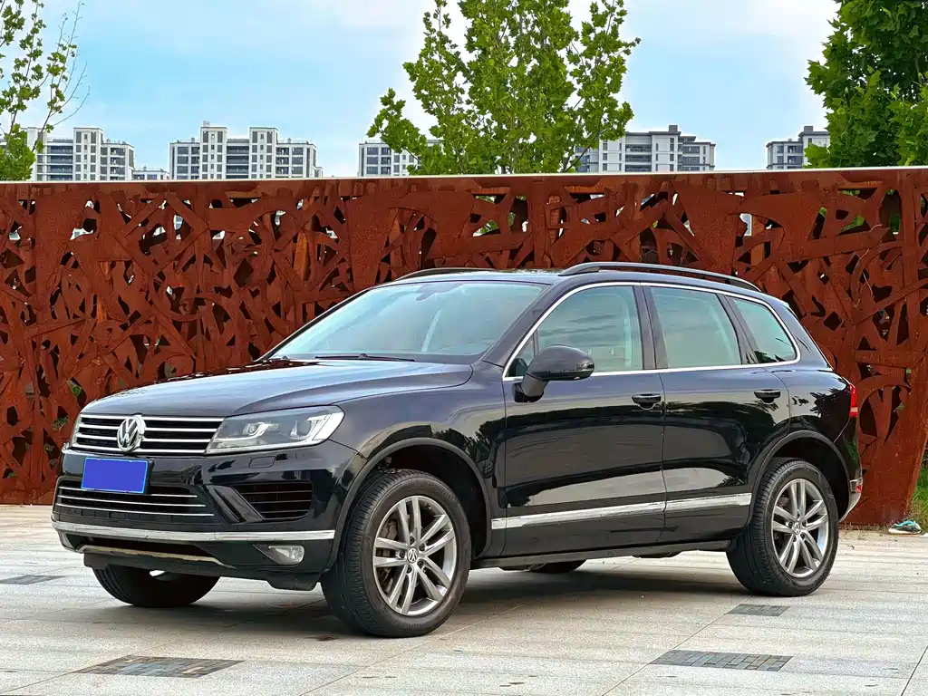 Volkswagen Touareg 2017 3.0TSI Cross Edition