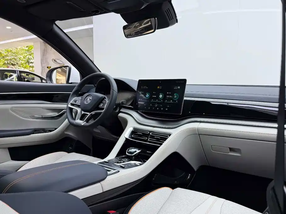 BYD PLUS New Energy — миниатюра 10