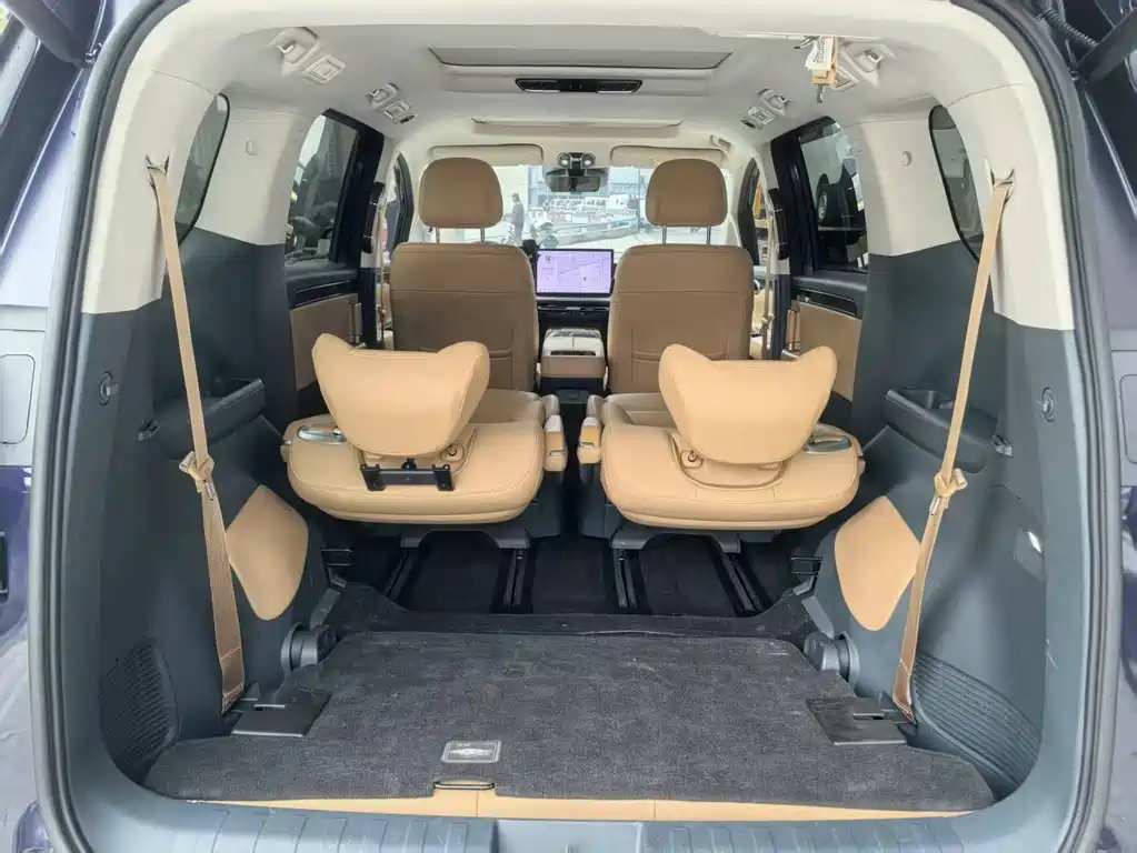 GAC TRUMPCHI E8 NEW ENERGY