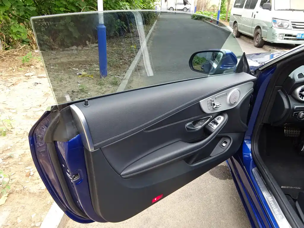 Mercedes-Benz C-Class (Import) — миниатюра 19