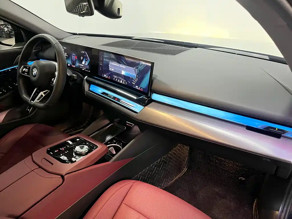 BMW 5 Series 5 2024 530Li Lead M Sport