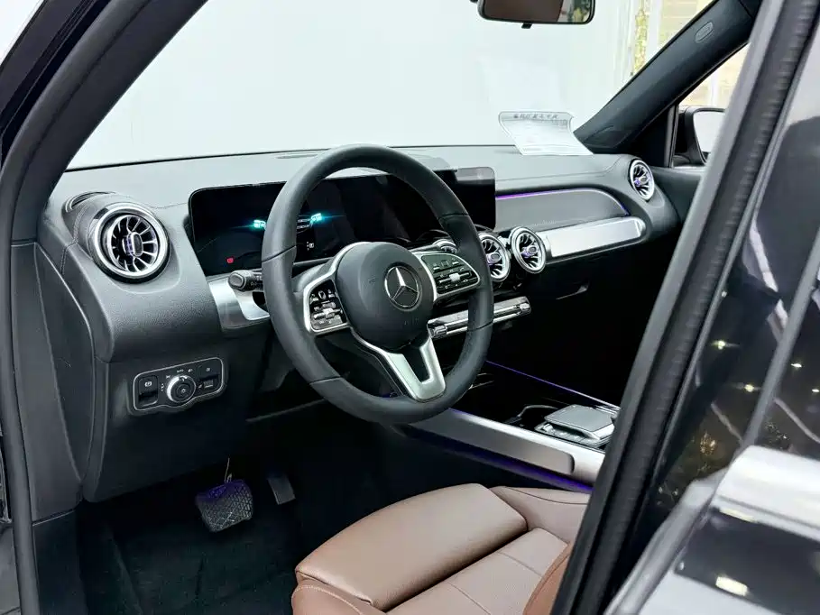 Mercedes-Benz GLB — миниатюра 6