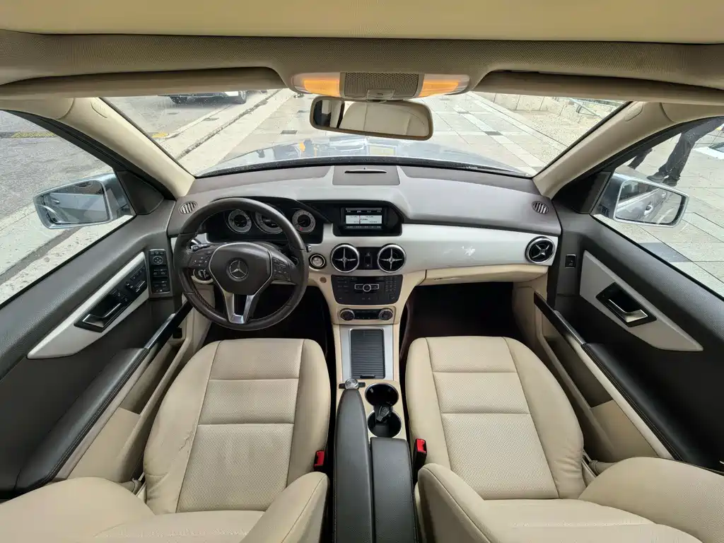 Mercedes-Benz GLK-Class — миниатюра 8