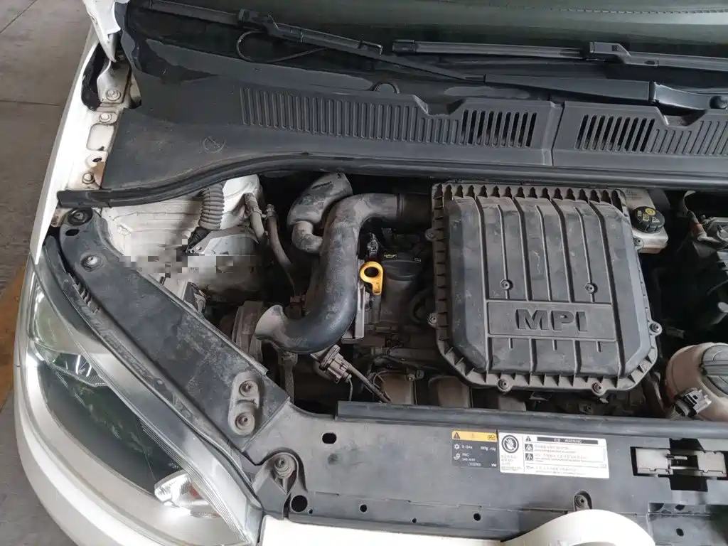 Volkswagen up! — миниатюра 21