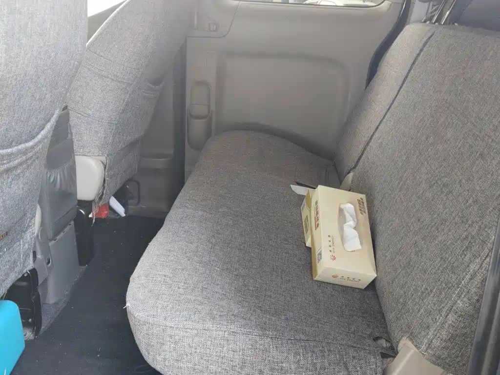 Nissan NV200 — миниатюра 18