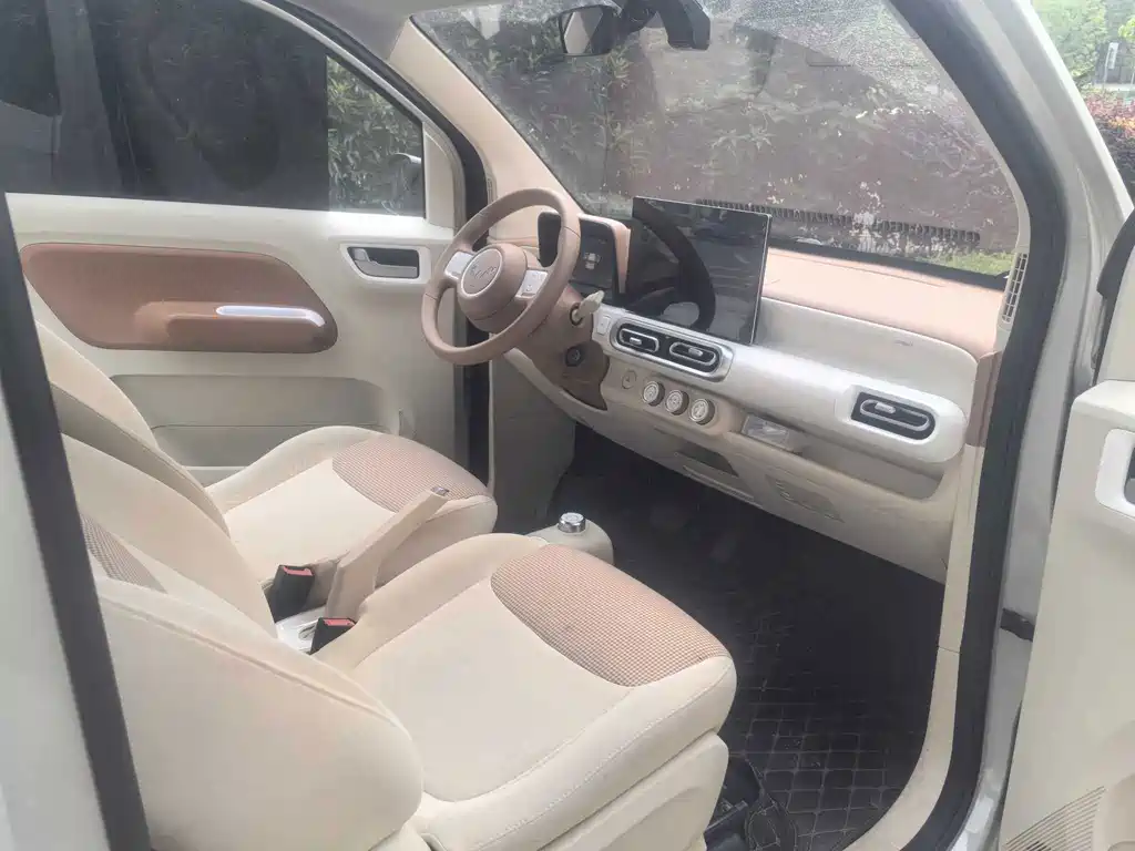 Wuling MINIEV — миниатюра 7