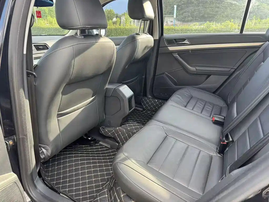 Volkswagen Lavida — миниатюра 13
