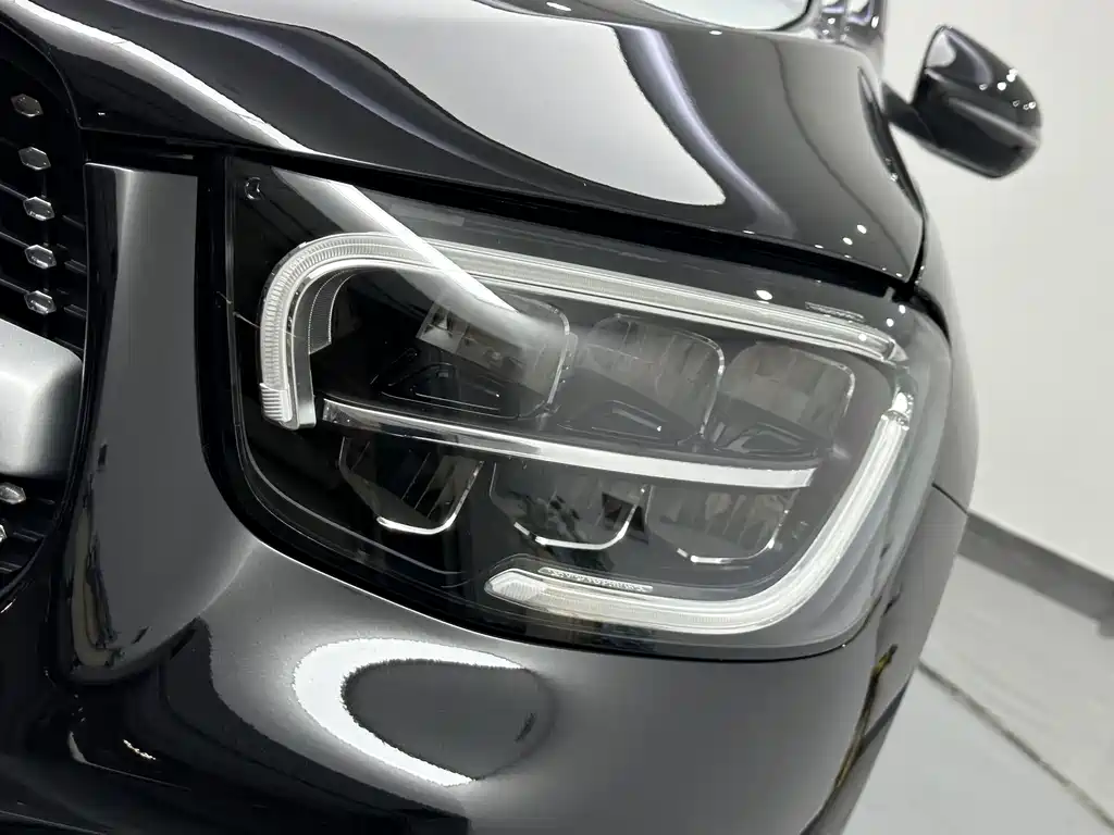 Mercedes-Benz GLC — миниатюра 20