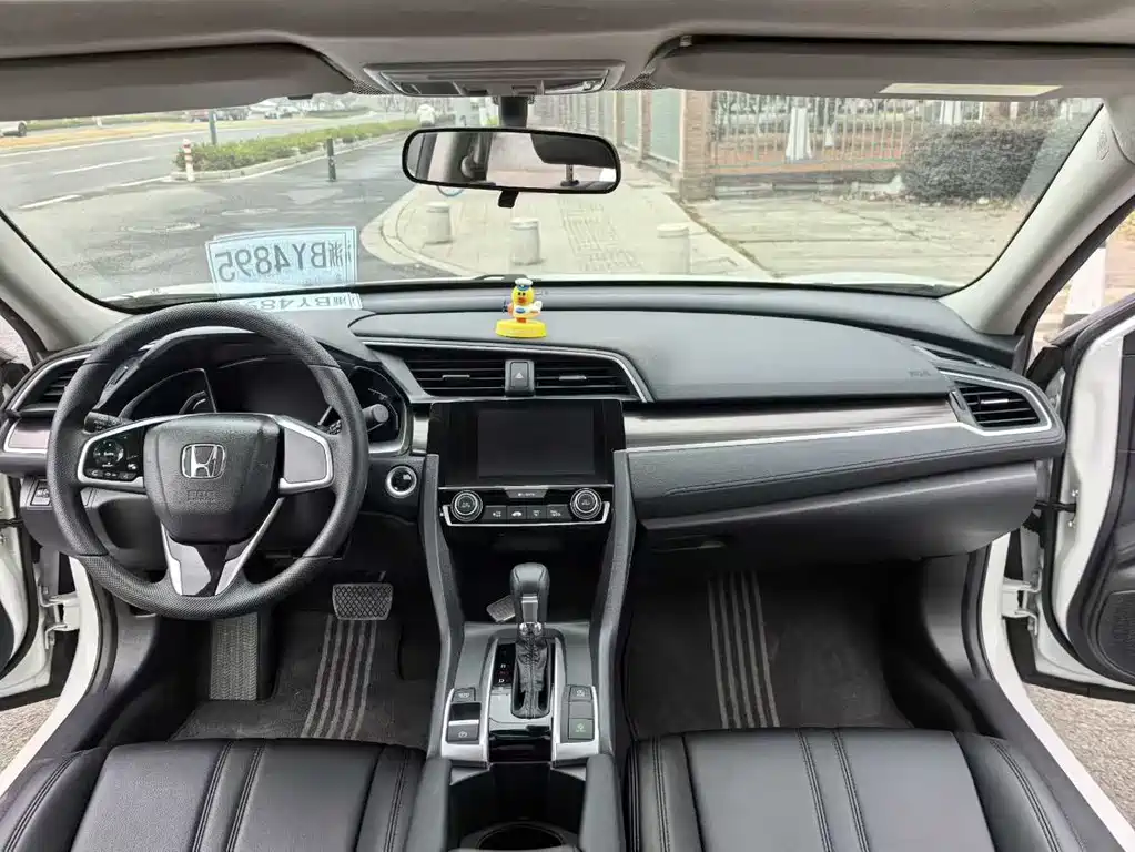 Honda Civic — миниатюра 4