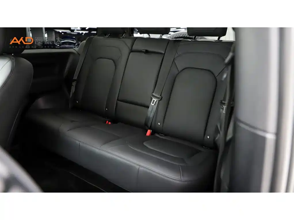 Land Rover Land Rover Defender 2023 90 3.0T P400 XS