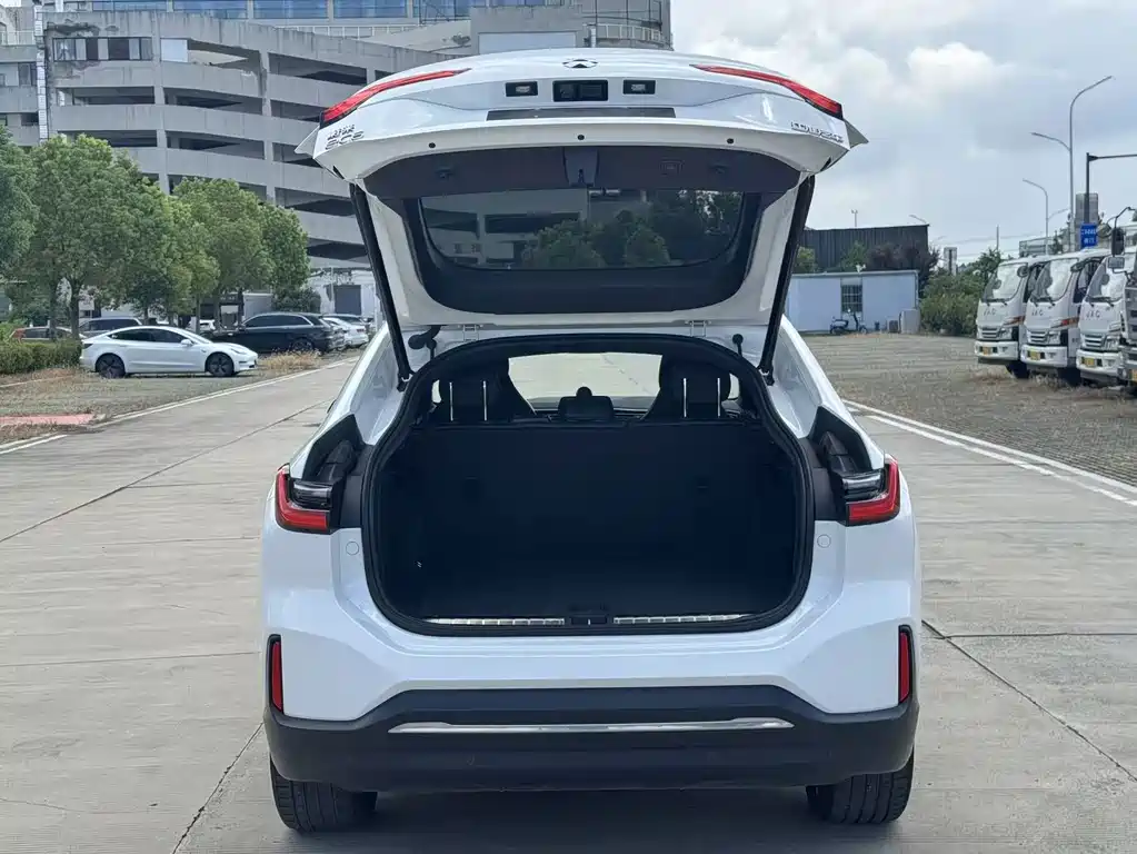 NIO EC6 — миниатюра 9