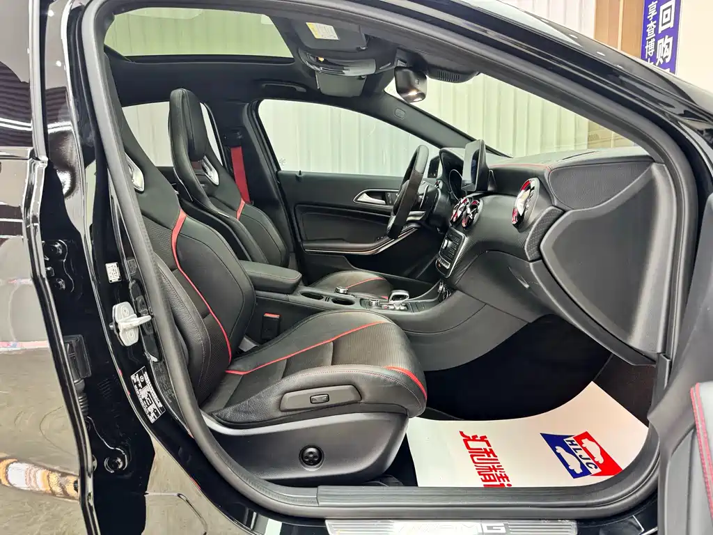 Mercedes-Benz A-Class AMG (Import) — миниатюра 17