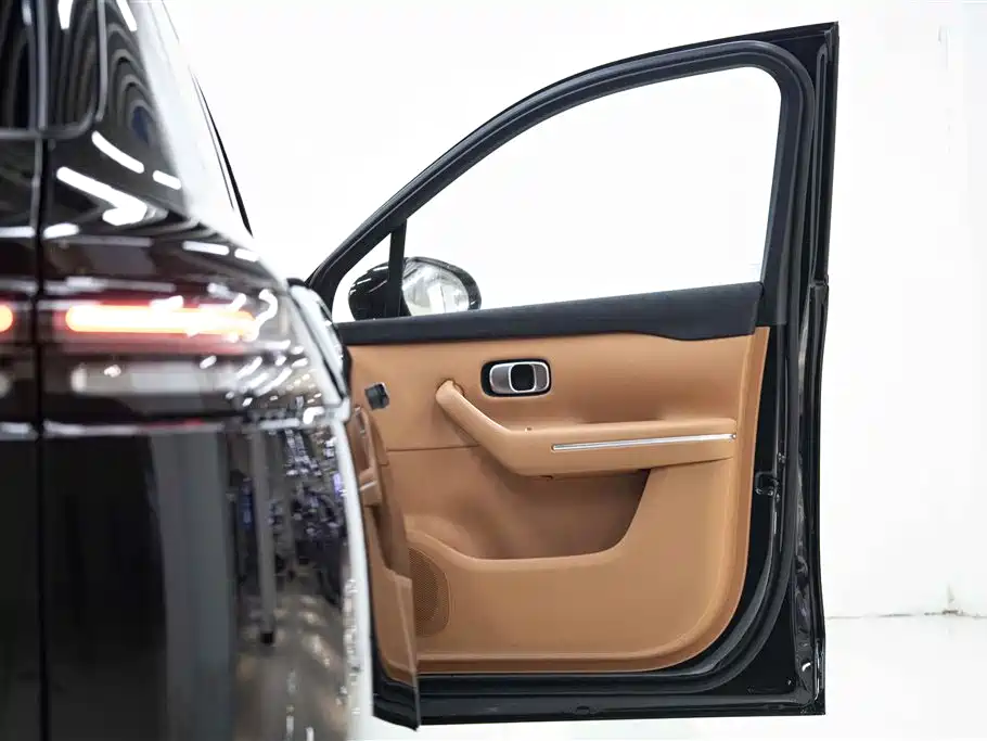 Leapmotor C16 2026 630 6 мест