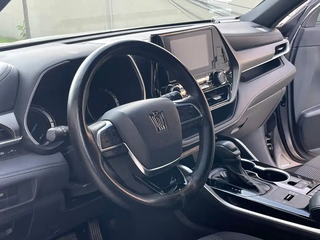 Toyota Crown Kluger 2022 2.5L HEV Elite