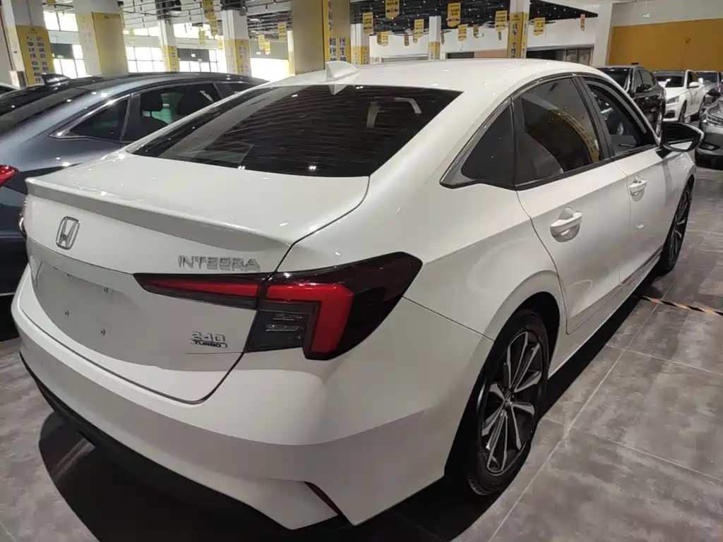 Honda Integra — миниатюра 7