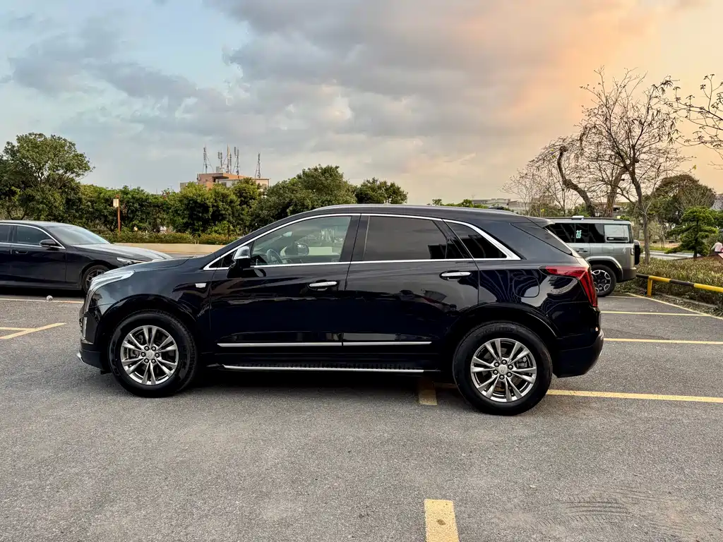Cadillac XT5 — миниатюра 7