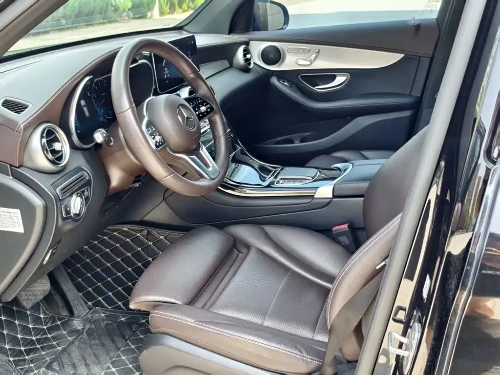 Mercedes-Benz GLC 2022 GLC 260 L 4MATIC