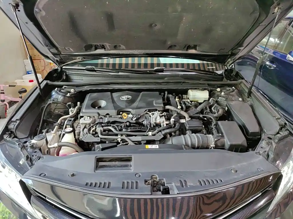 Toyota Camry — миниатюра 20