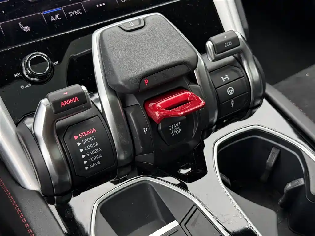 Lamborghini Urus — фотографии объявления, Фото 19