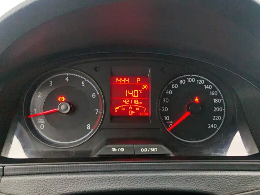 Volkswagen Santana — миниатюра 14