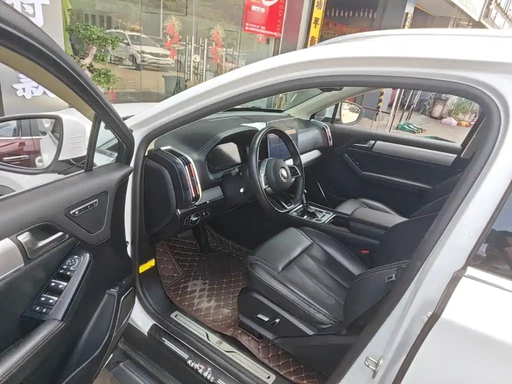 BYD Tang — миниатюра 16