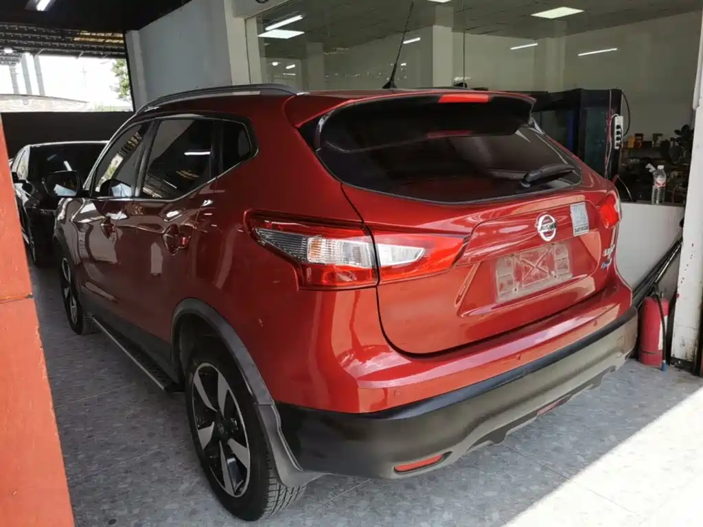 Nissan Qashqai — миниатюра 5