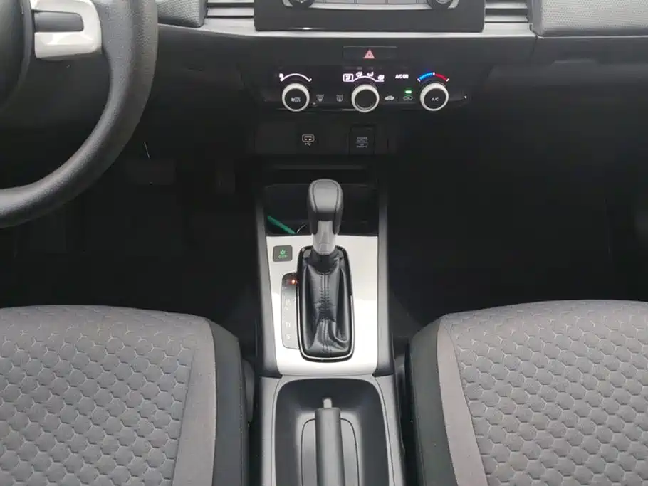 Honda Fit — миниатюра 16