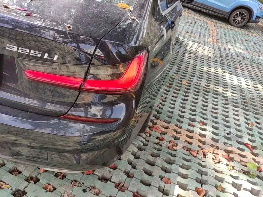 BMW 3 Series — миниатюра 8