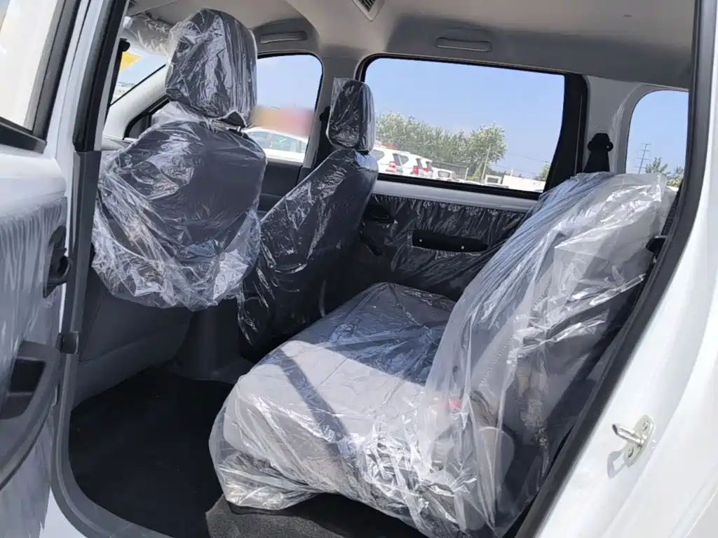 Wuling Hongguang EV — миниатюра 17