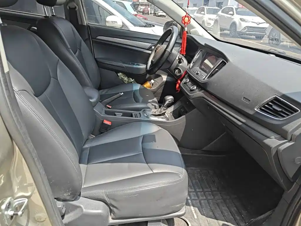 Roewe 360 — миниатюра 25