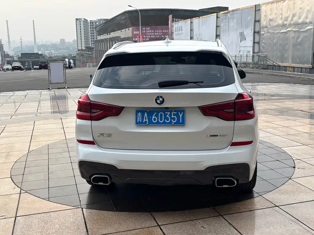 BMW X3 — миниатюра 6
