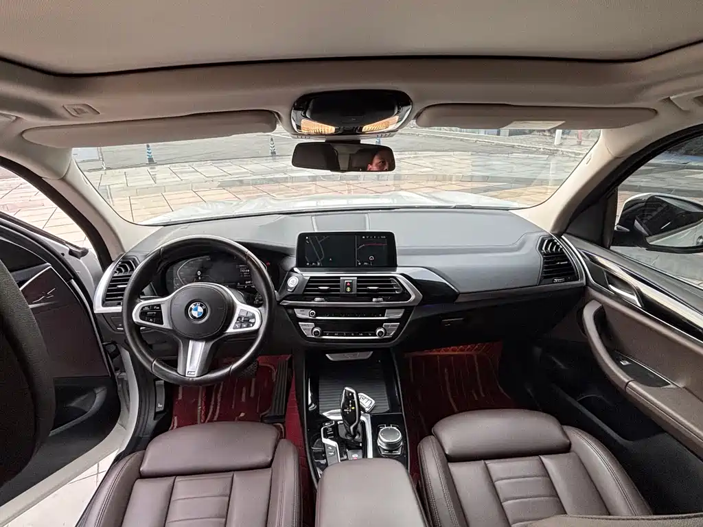 BMW X3 — миниатюра 9